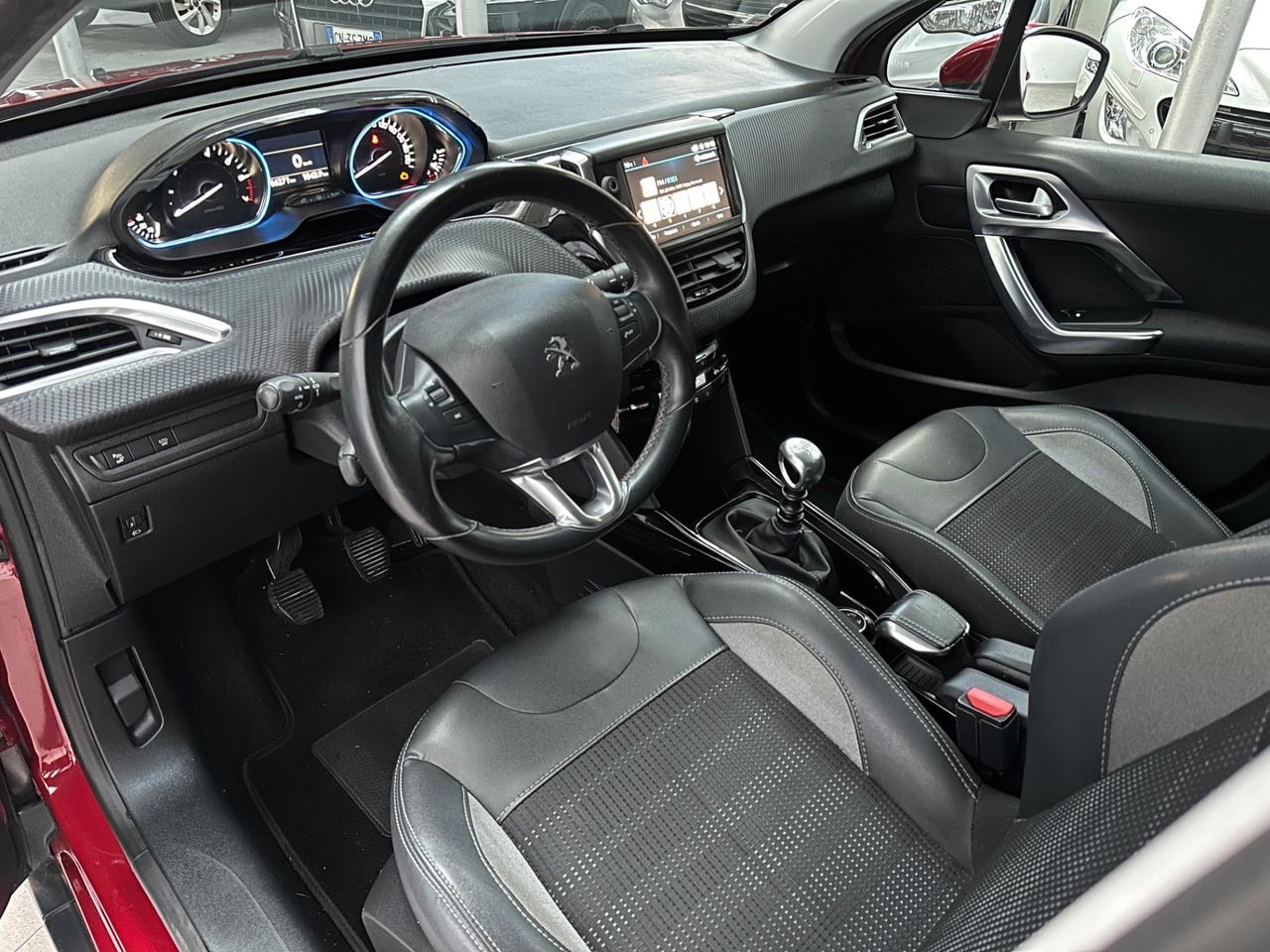 Peugeot 2008 PureTech Turbo 131 EAT6 S&S Black Matt