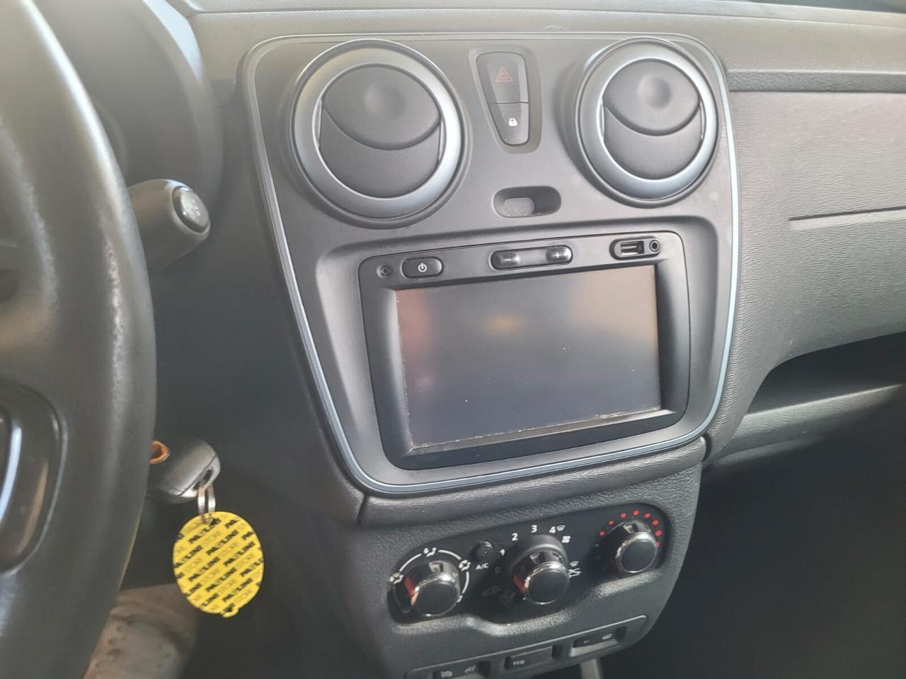 Dacia Dokker 1.5 dCI AUTOCARRO CON POSTI