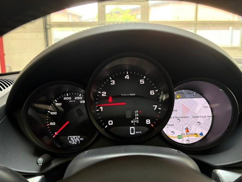 Porsche 718 2.0 Cayman Style Edition