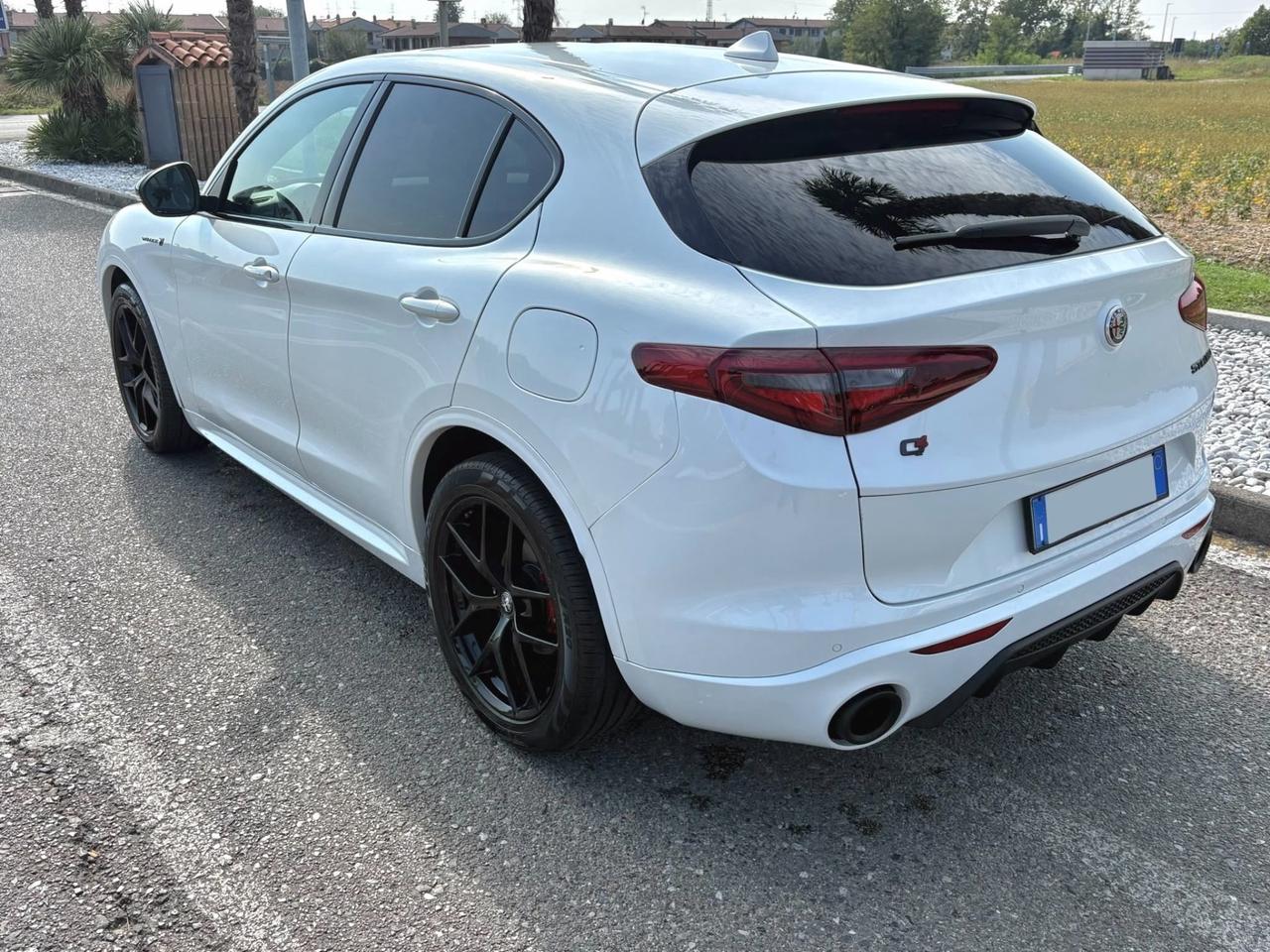 Alfa Romeo Stelvio 2.2 Turbodiesel 210 CV AT8 Q4 Veloce