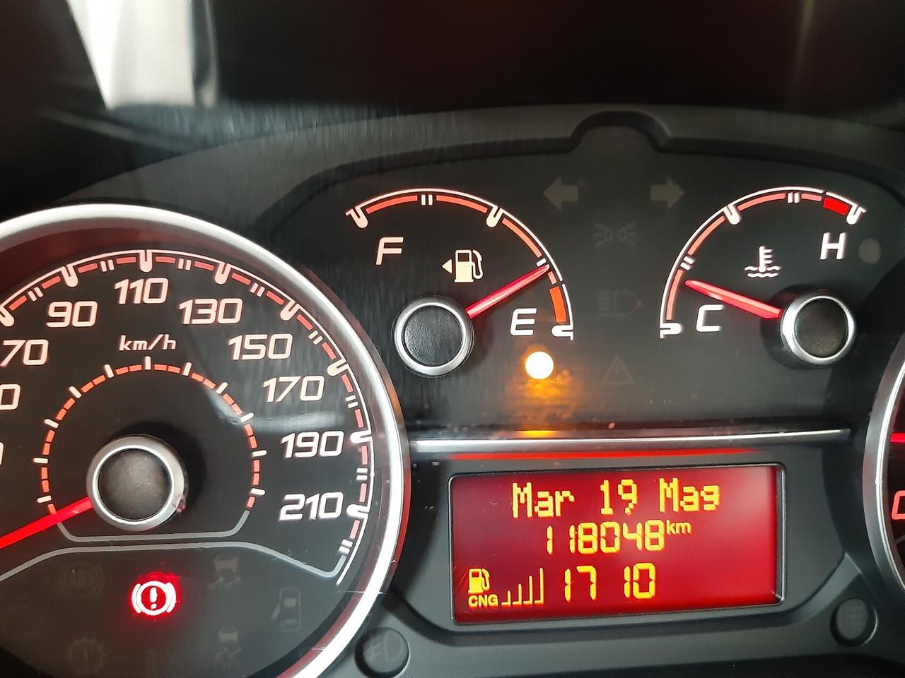 Fiat Doblo Doblò 1.4 T-Jet 16V Natural Power Easy 7 POSTI