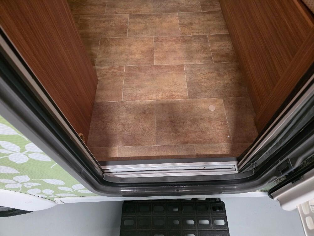 CARAVAN BURSTNER AVERSO PLUS 440TK