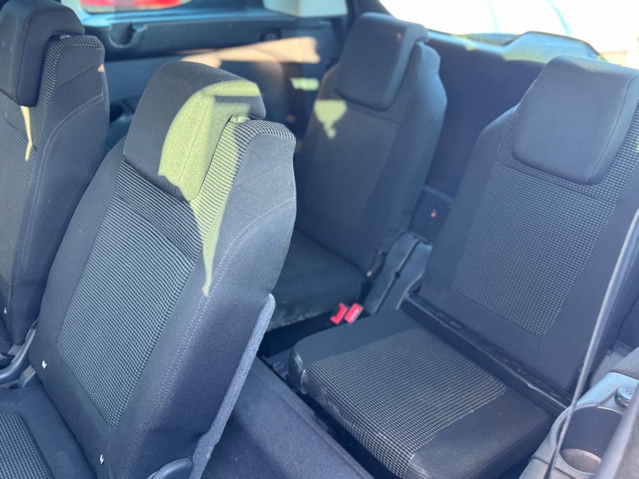 Peugeot 5008 1.6 HDi 112CV 7 posti 2010