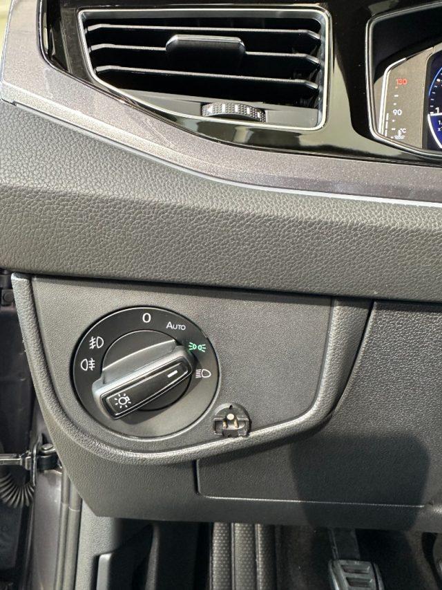 VOLKSWAGEN Polo 1.0 TSI Style - IQ LED - Tetto - Carplay - Display