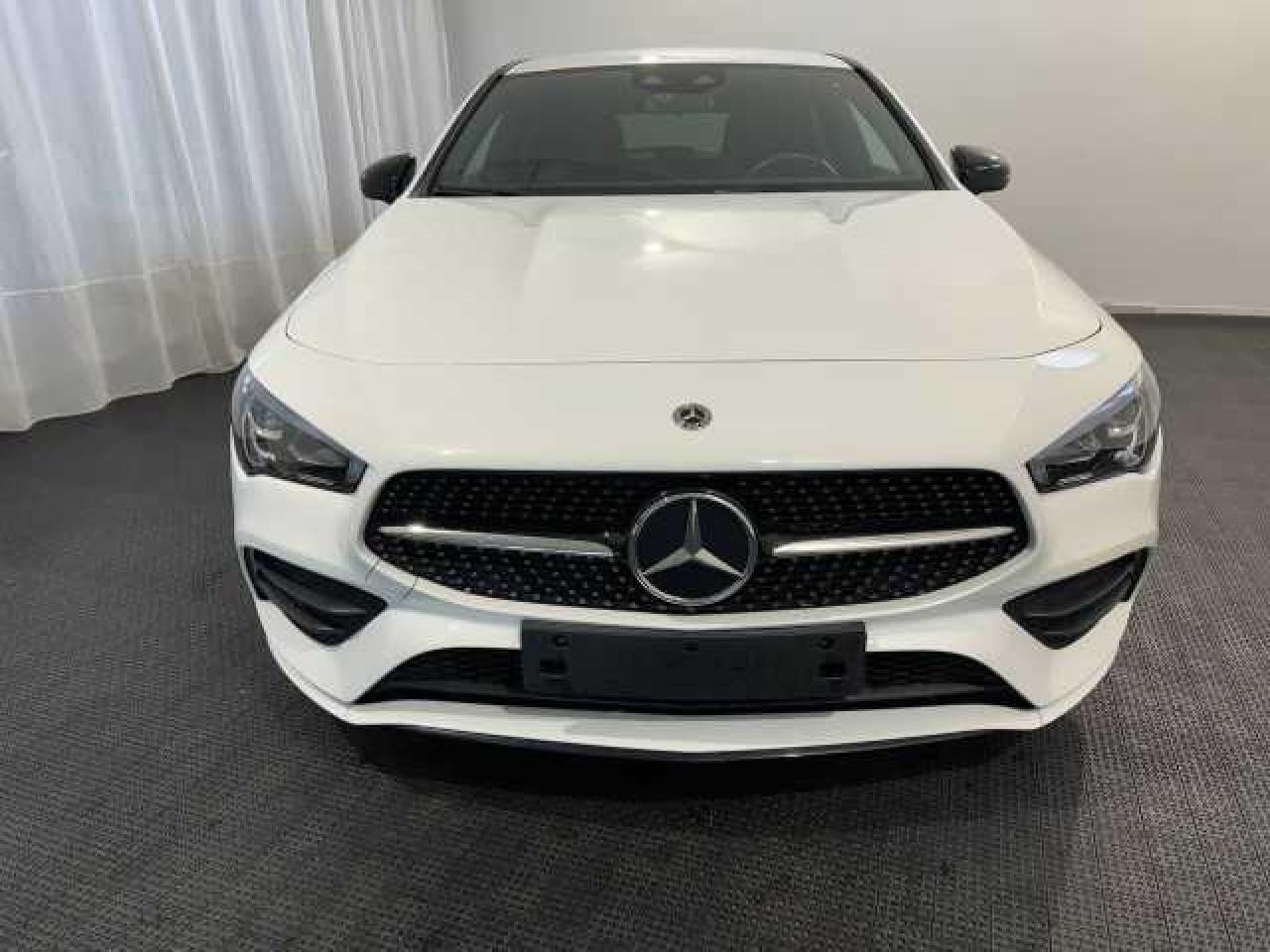 Mercedes CLA Shooting Brake 200 d Premium auto