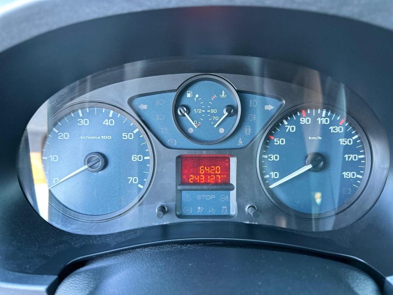 Citroen Berlingo Gancio traino