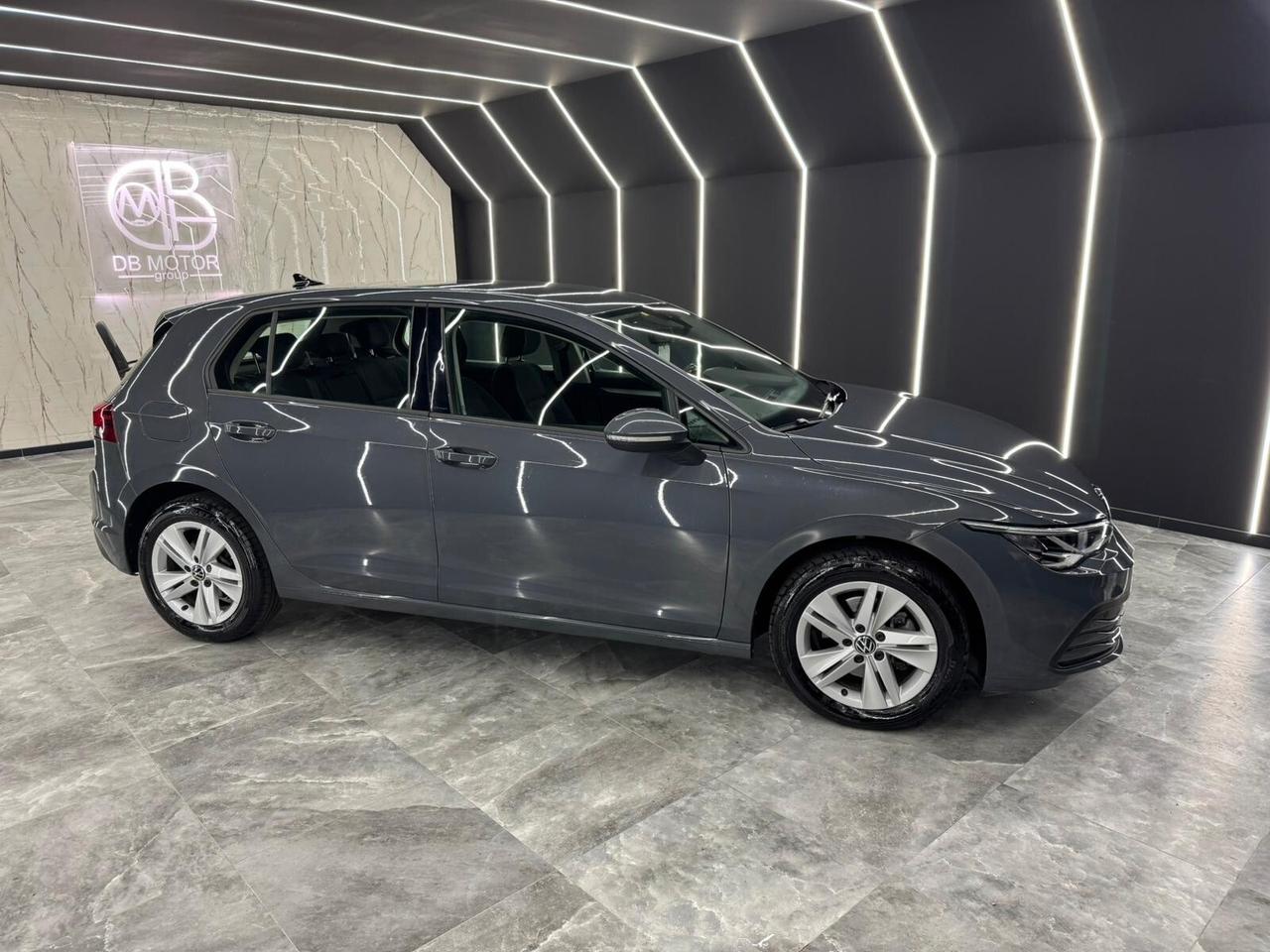 Volkswagen Golf Golf VIII 2020 2.0 tdi Style 115cv dsg