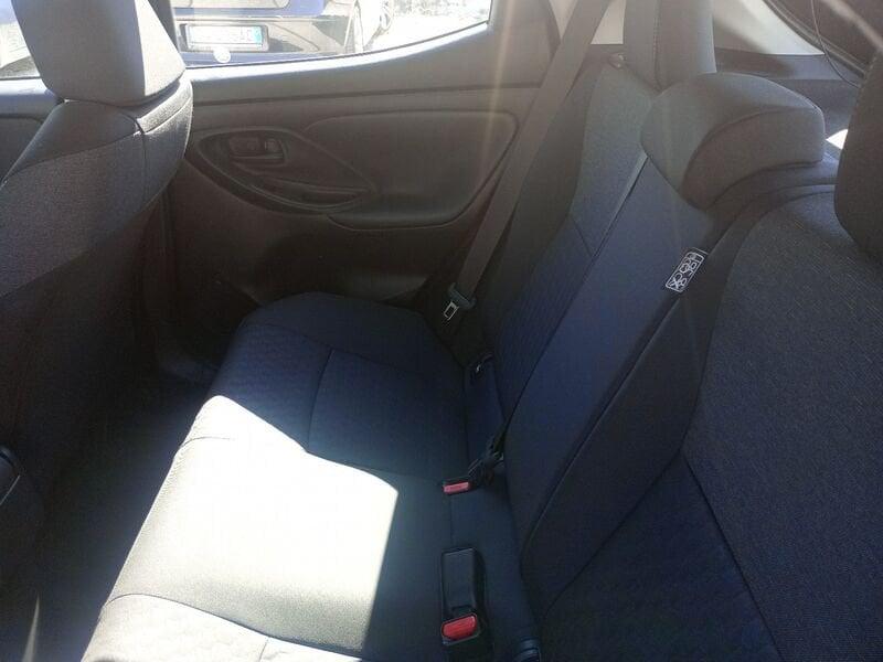 Toyota Yaris IV 2020 1.5h Trend