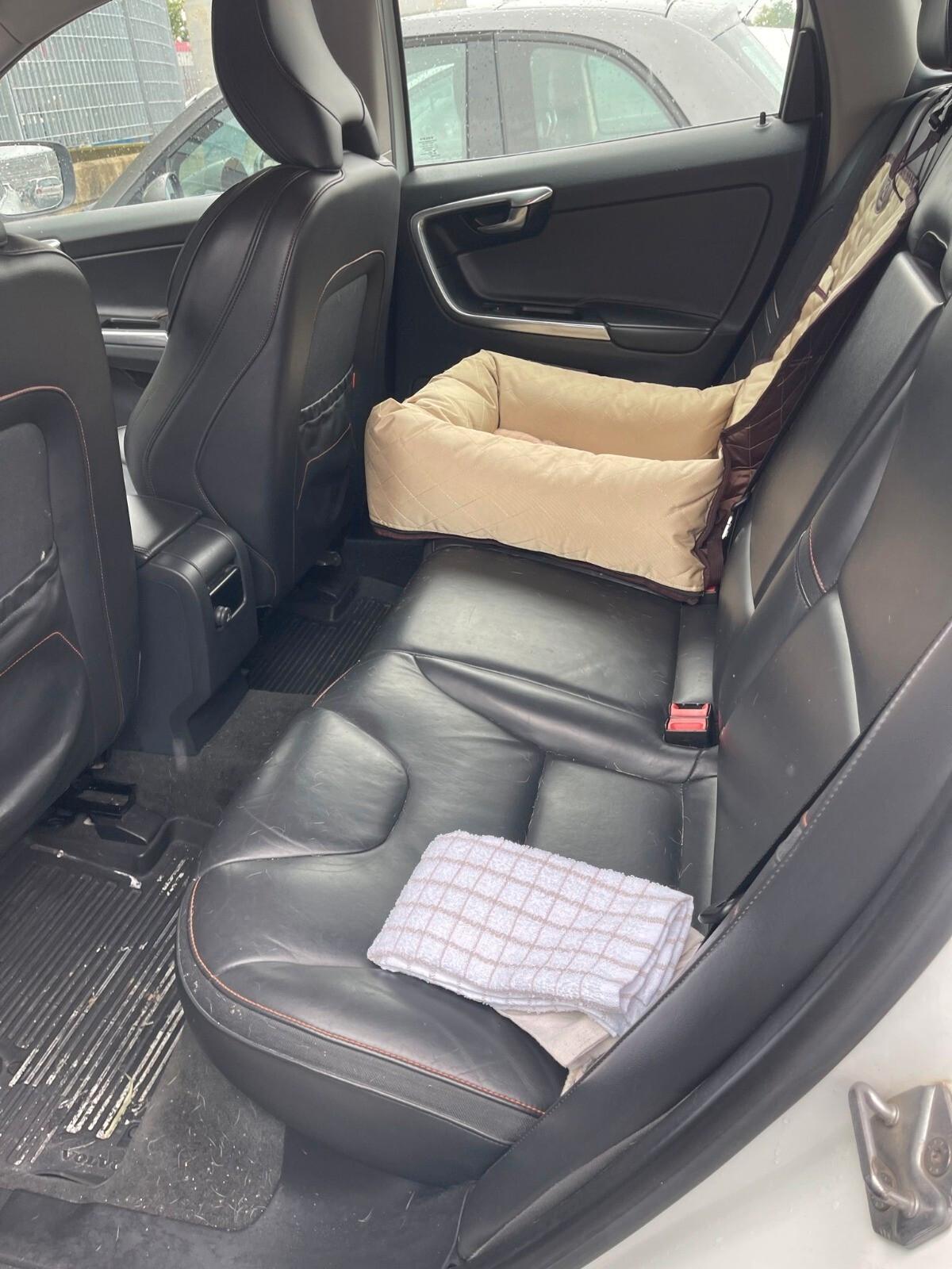 Volvo XC 60 XC60 D4 AWD R-design Momentum