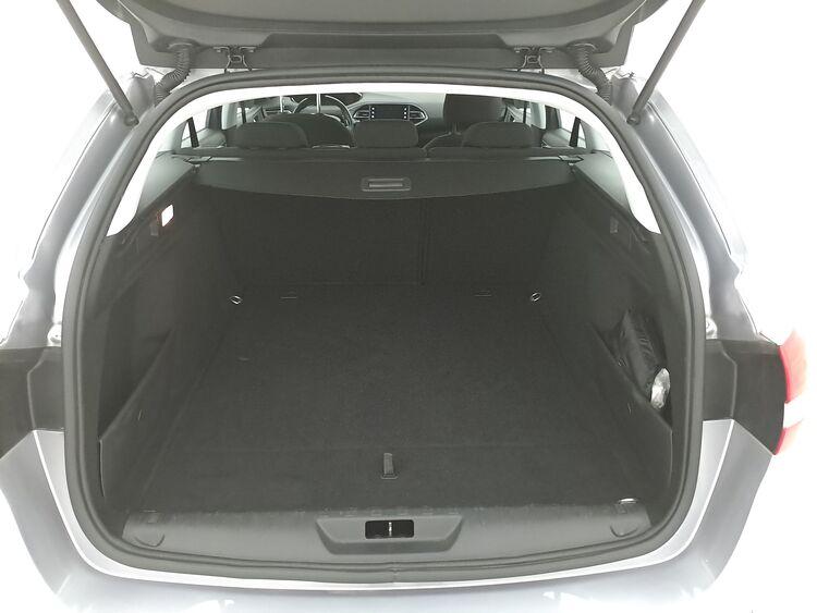 Peugeot 308 SW Business EAT6 BR441112 1.5 Diesel 131CV