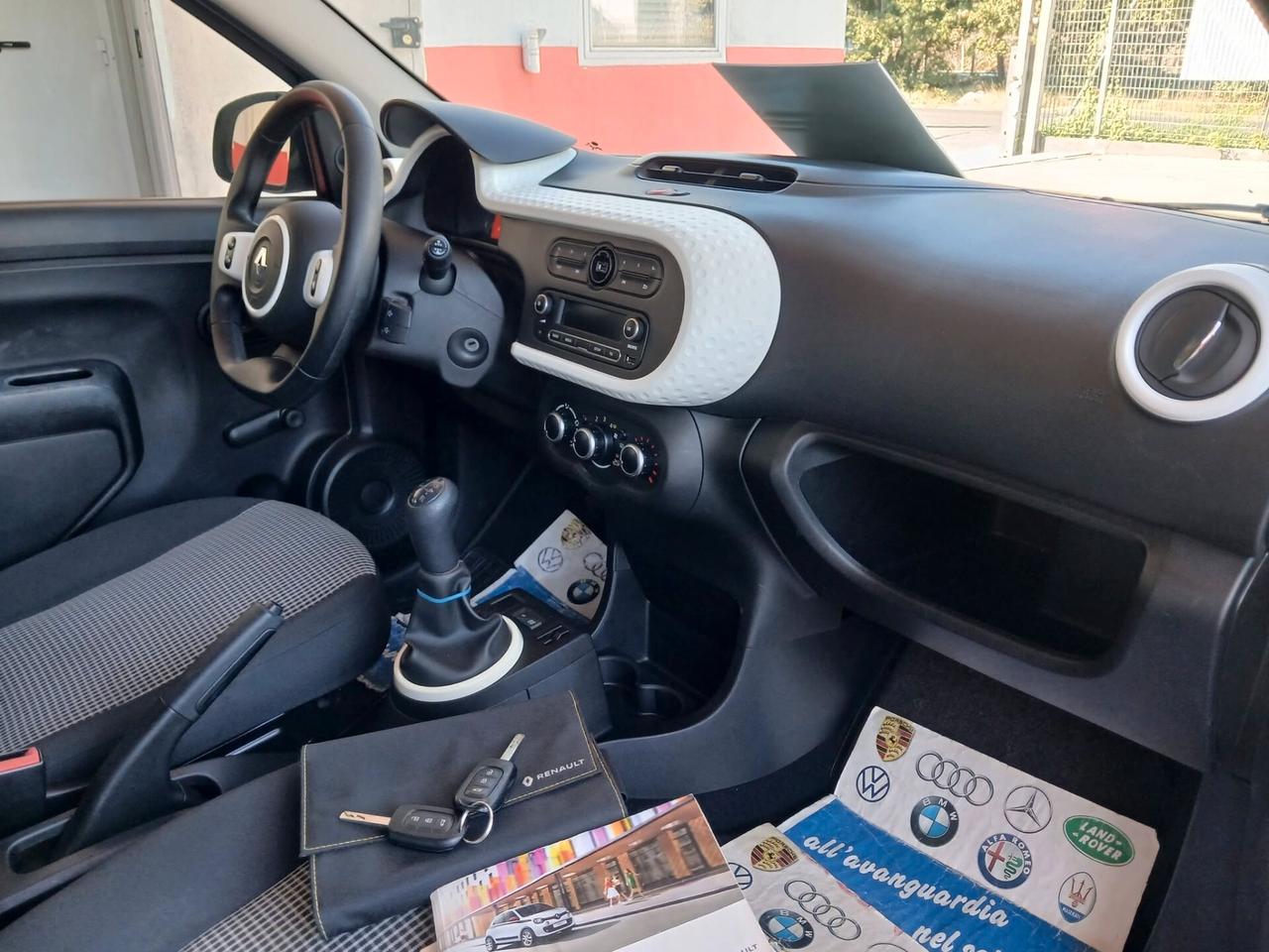 Renault Twingo SCe Life km 89000 frizione nuova tagliandi certificati