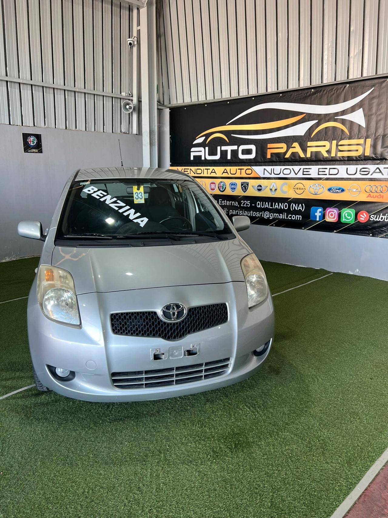 Toyota Yaris 1.3 5 porte Navi