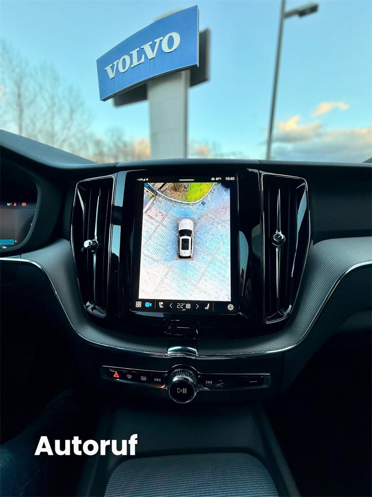 Volvo XC60 B5 Plus Dark 250cv AWD Garanzia Estesa