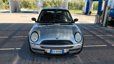 Mini 1.4 tdi One D ok neopatentati