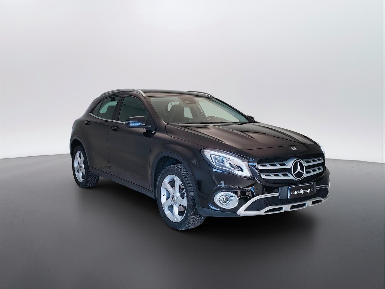 Mercedes-Benz GLA-X156 2017 - GLA 200 d Sport
