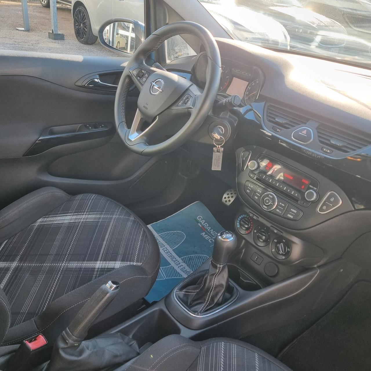 Opel Corsa 1.2 Coupé Cosmo