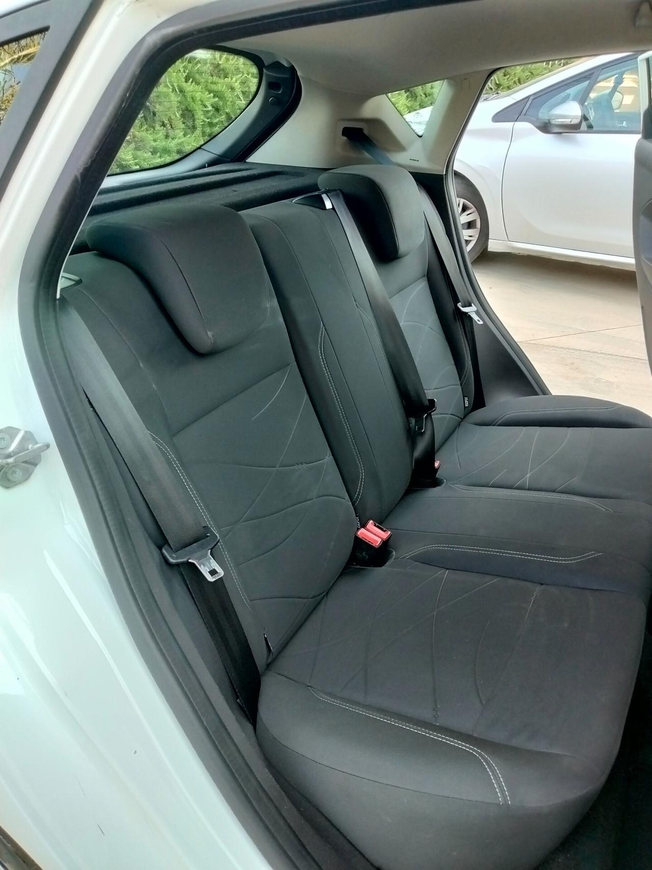 Ford Fiesta 1.4 5 porte Bz.- GPL