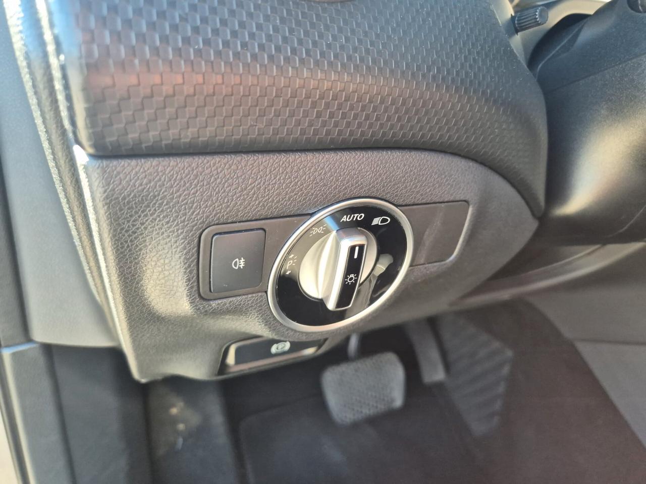 Mercedes-benz A 180 CDI BlueEFFICIENCY Automatic Premium