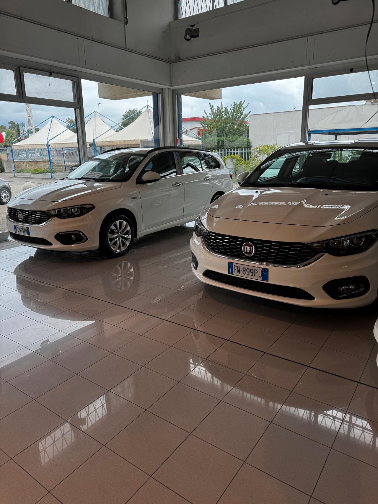 Fiat Tipo 1.6 Mjt 4 porte Easy