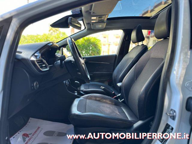 FORD Fiesta 1.0 Ecoboost 100cv DCT Vignale (Tetto/APP/Led)