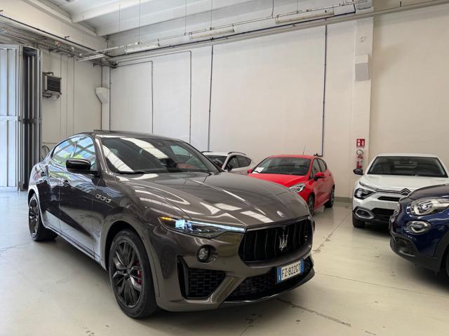 MASERATI Levante V6 Diesel Q4 Gransport 250CV FULL OPT.