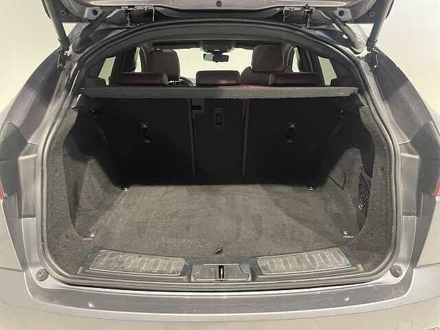 Jaguar E-PACE R-Dynamic S - IVA ESPOSTA