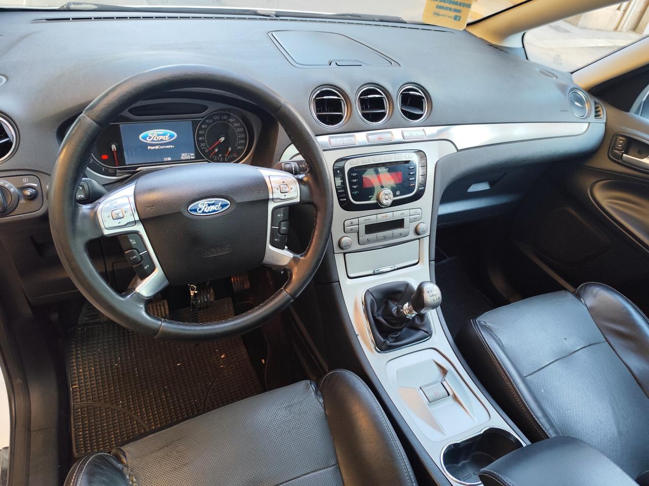 Ford S-Max 2.0 TDCi 140CV Titanium TETTO
