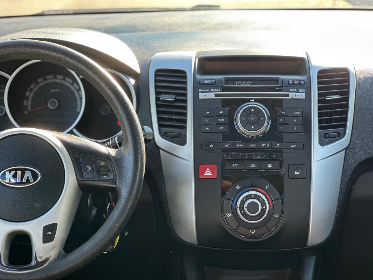 Kia VENGA 1.4 BENZINA 2013 - TETTO PANORAMICO