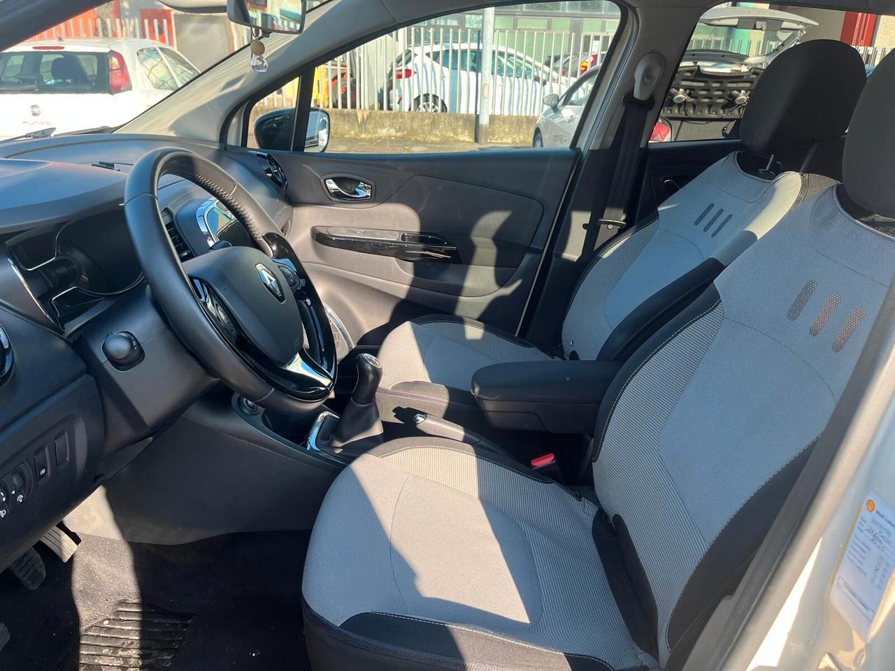 Renault Captur 1.5 dCi 8V 90 CV