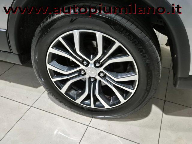 MITSUBISHI Outlander 2.2 DI-D 4WD Instyle Plus SDA 7 posti