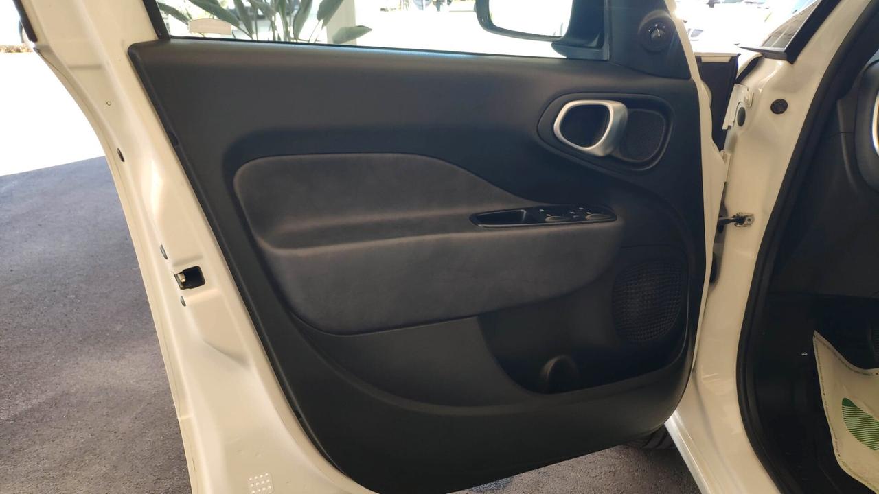Fiat 500L Living 0.9 TwinAir Turbo Natural Power Lounge