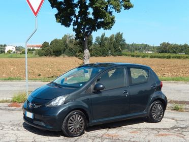 TOYOTA AYGO 1.0 benzina con FRIZIONE NUOVA!
