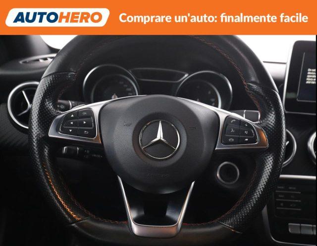MERCEDES-BENZ A 180 d Automatic Premium