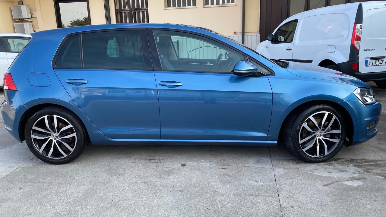 Volkswagen Golf Business 1.4 TSI 140 CV 5p. Highline BlueMotion Tech.
