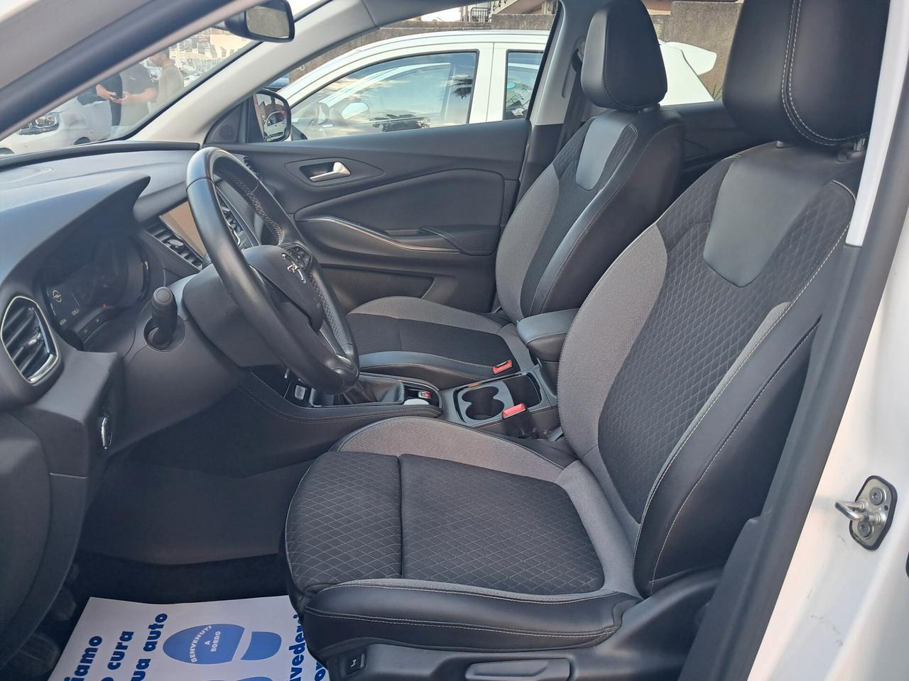 Opel Grandland X 1.5 diesel Ecotec Business Edition