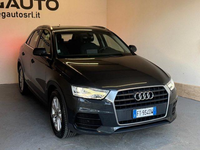 AUDI Q3 2.0 TDI 120 CV Business