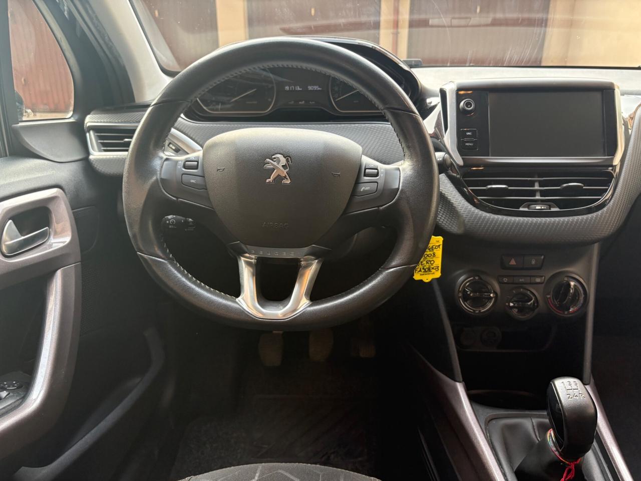 Peugeot 2008 BlueHDi 100 Black Matt 2015
