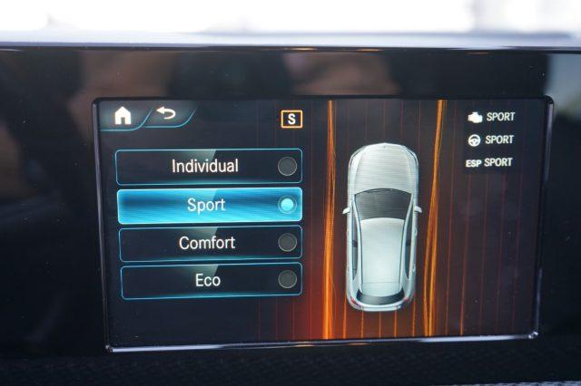 MERCEDES-BENZ A 180 d Automatic Business Extra