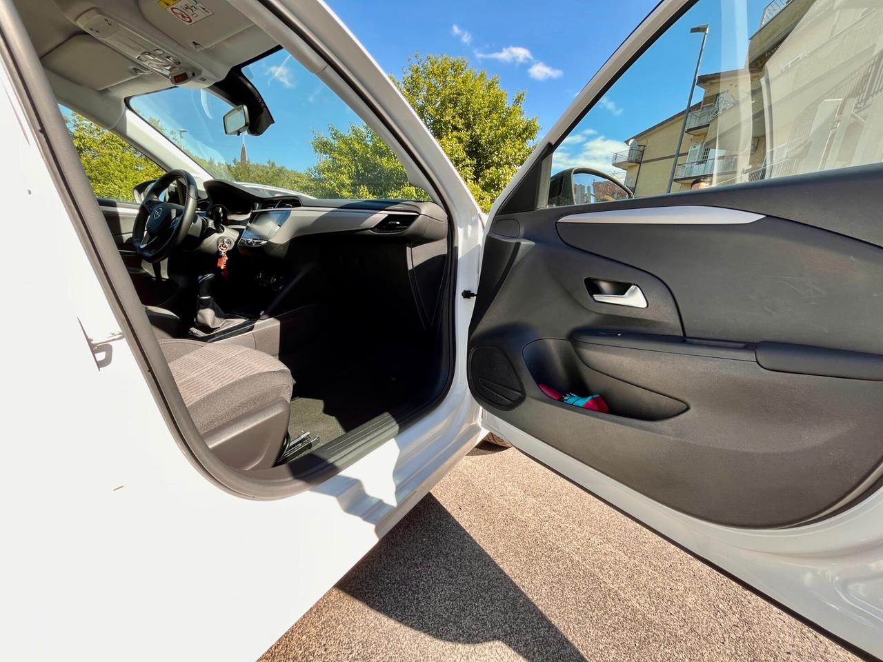 Opel Corsa 1.2 Blitz Edition