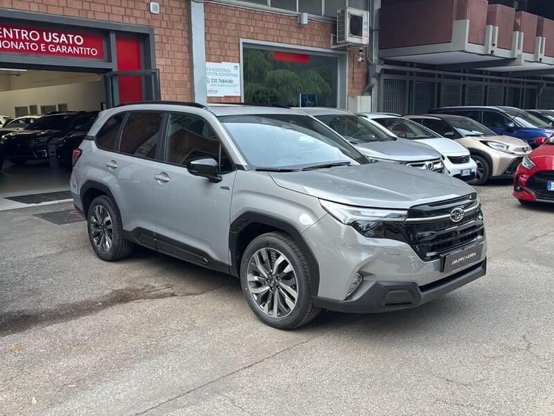 Subaru Forester 2.0 e-Boxer Premium auto
