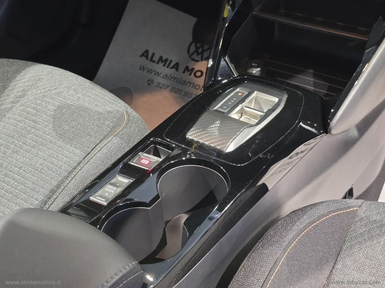 PEUGEOT 208 Hybrid 110 e-DCS6 Business