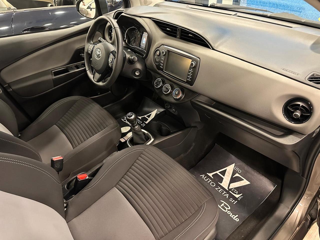 Toyota Yaris 1.5 5 porte Lounge