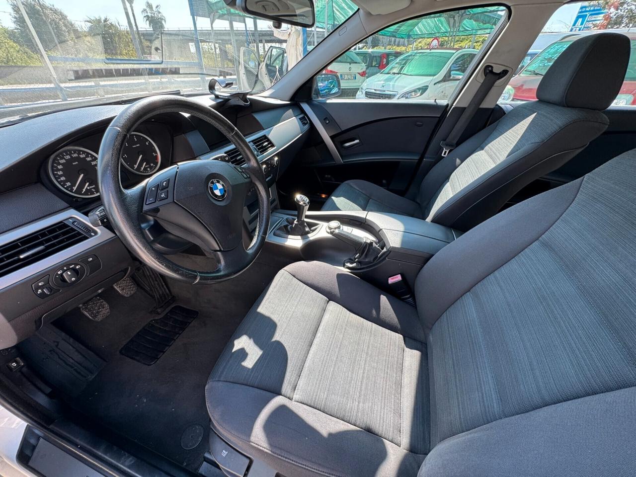 Bmw 520 520d Touring SW 1 prop. km certificati in fattura 2006 pari al nuovo