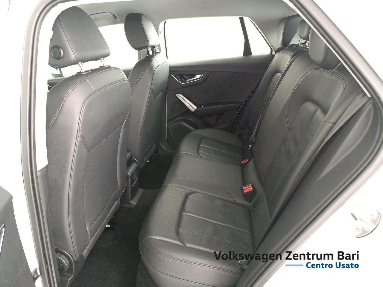 Audi Q2 30 2.0 tdi business s-tronic
