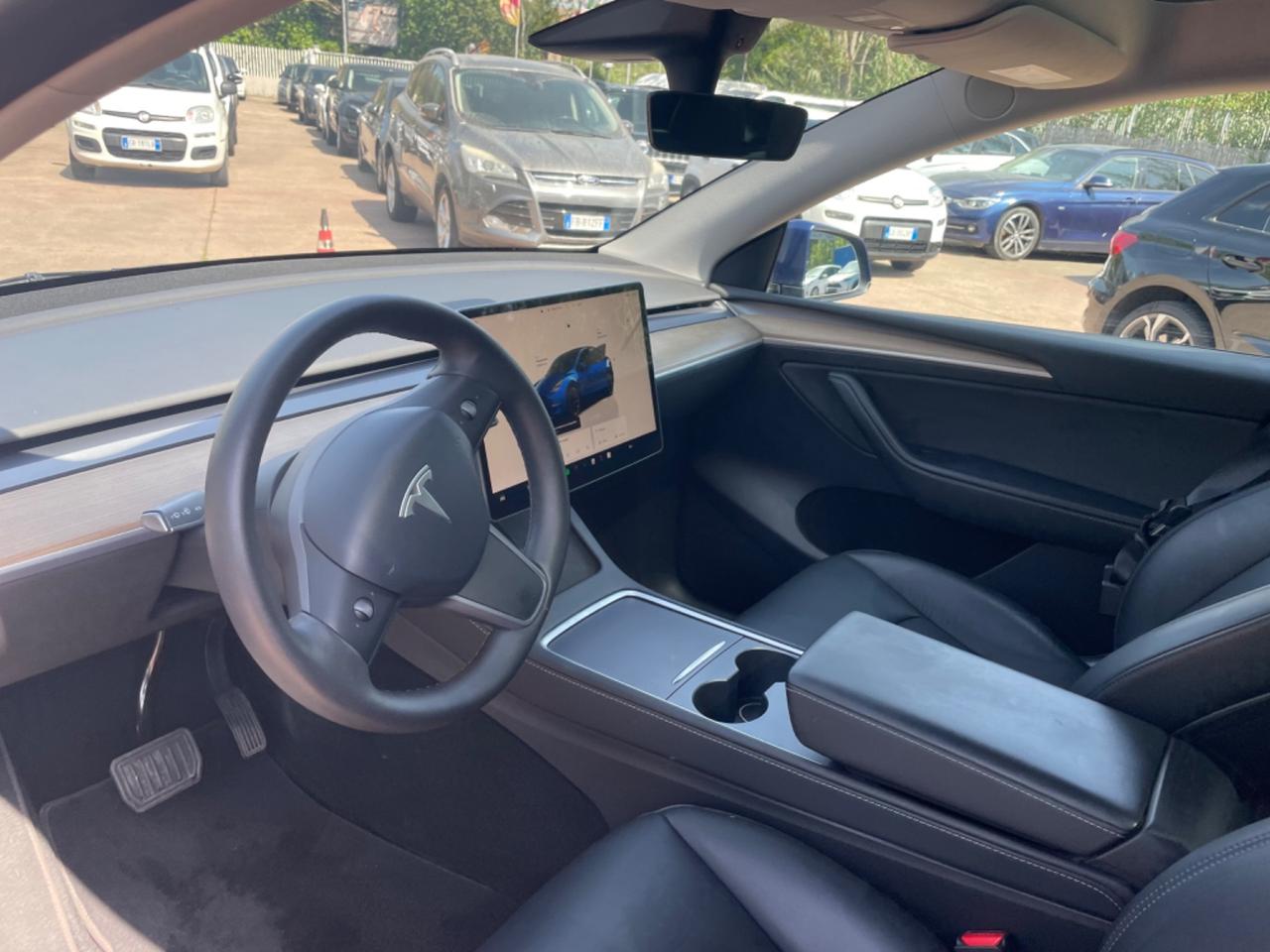 Tesla Model Y Model Y Long Range AWD