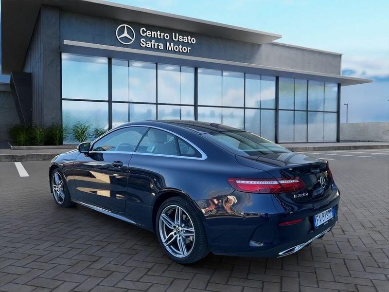 Mercedes-Benz Classe E Cpé E 220 d 4Matic Premium