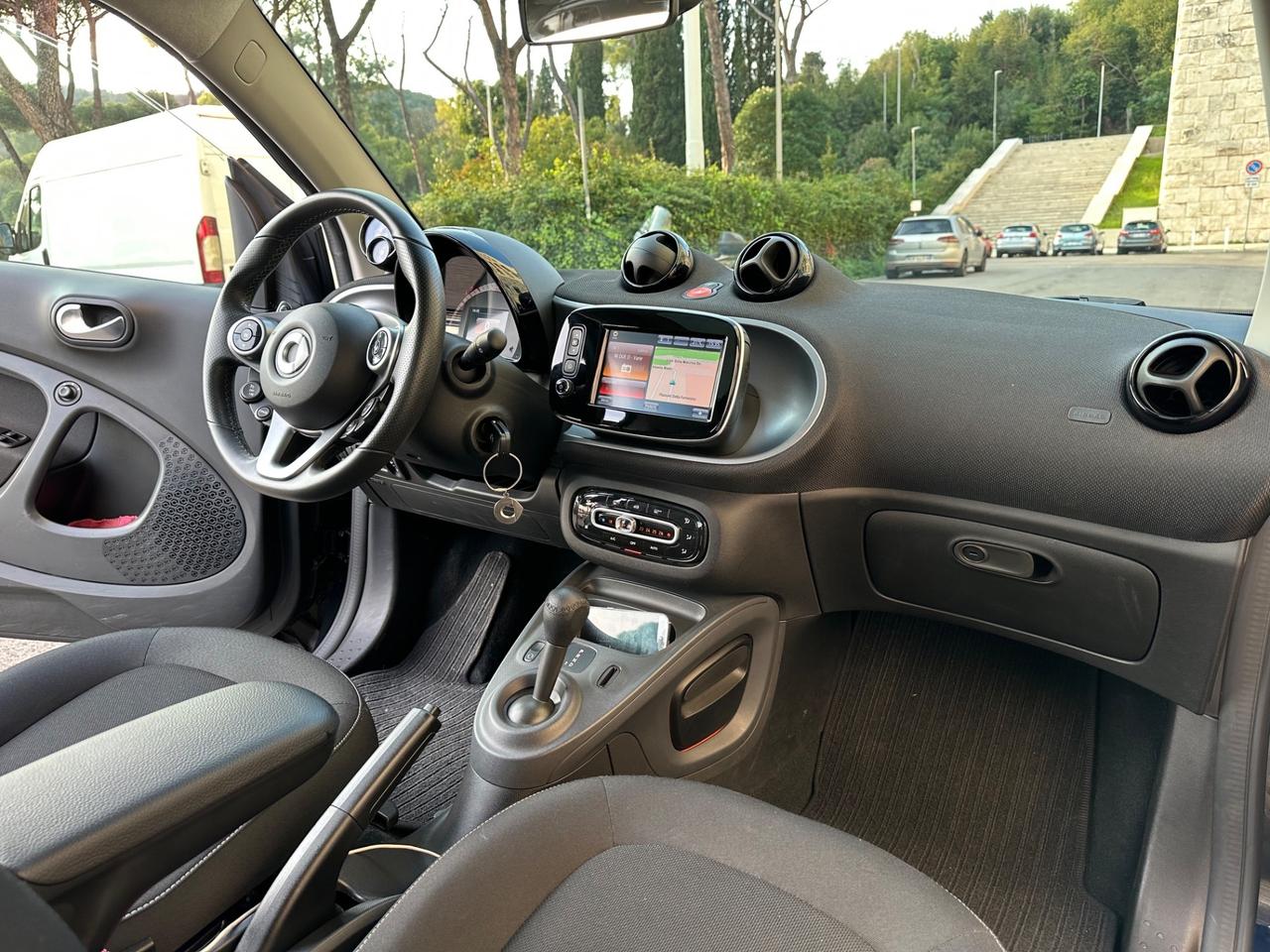 Smart Fortwo 90CV Parisblue Superpassion NAVI LED