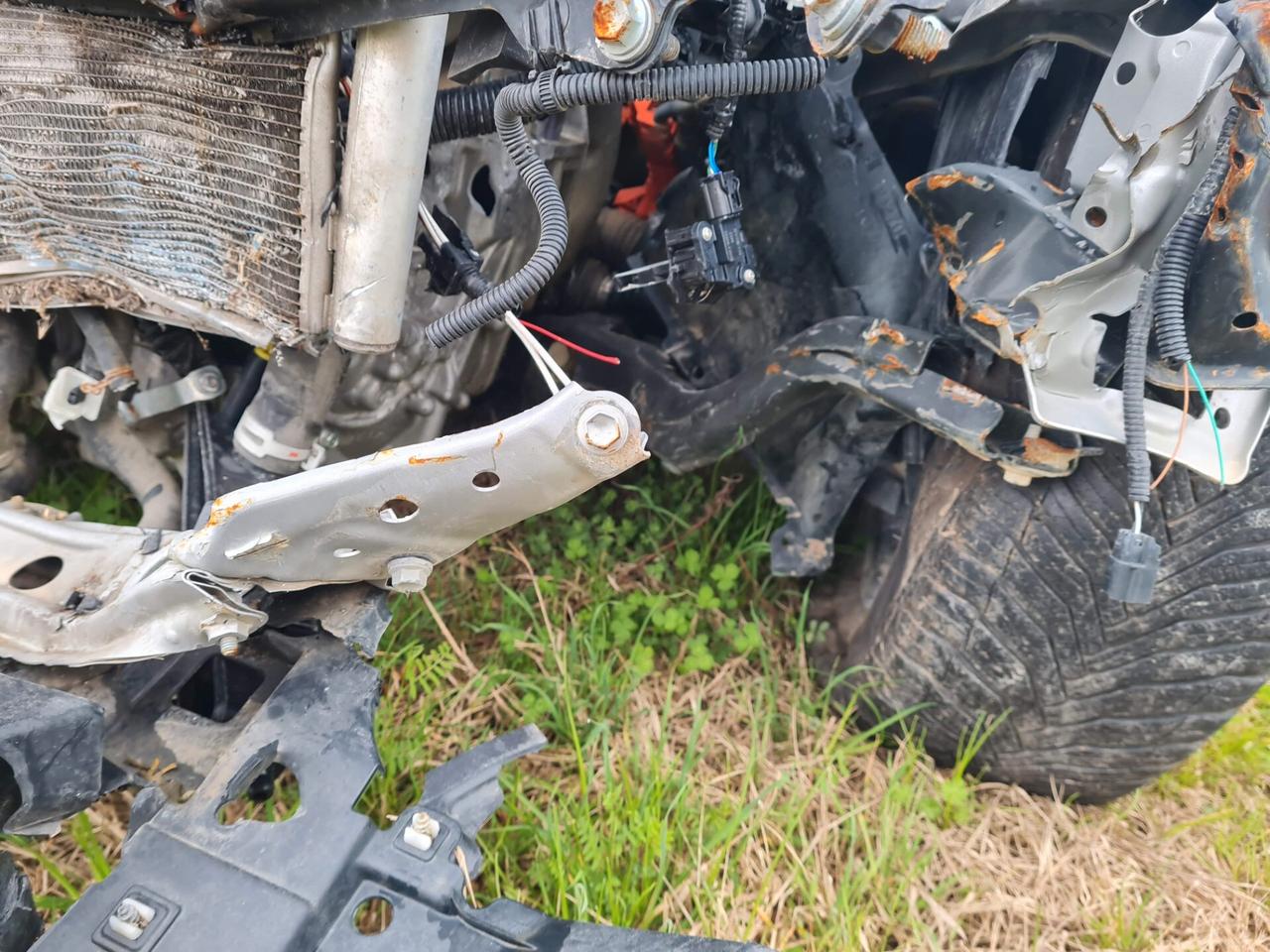 Toyota Yaris Cross 1.5 Hybrid 5p. E-CVT AWD-i Business