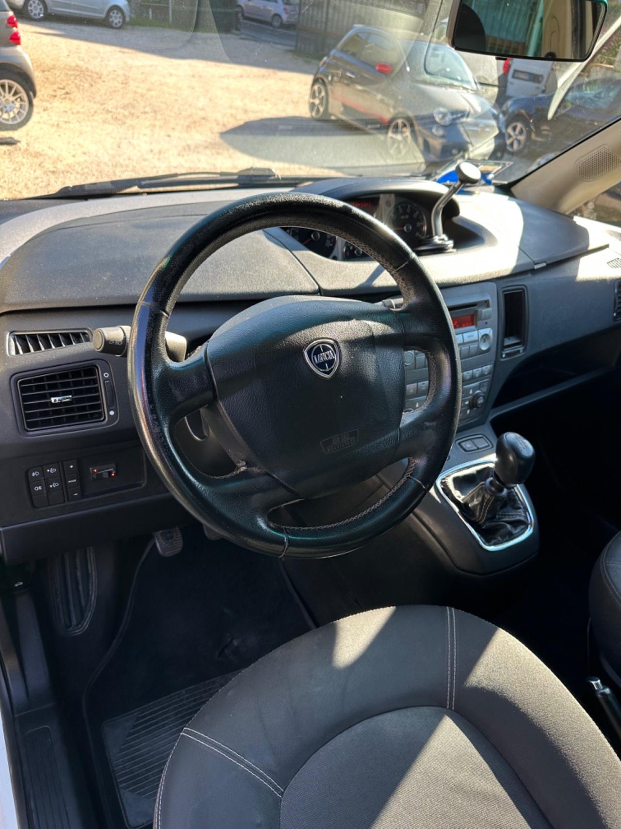 Lancia MUSA 1.4 8V ECOCHIC (GPL) GOLD KMCERT NEOPAT