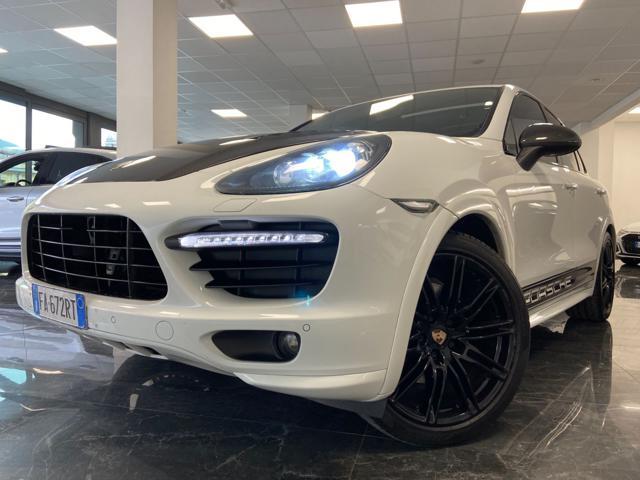 PORSCHE Cayenne 4.8 GTS COFANO CARBONIO + TETTO + PASM + CHRONO